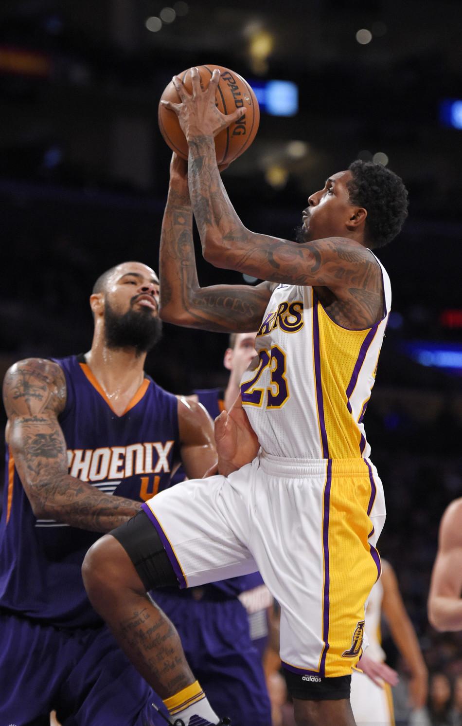 引导读者深 引导读者深