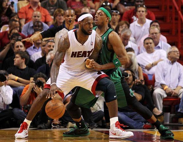 的框架内 的框架内